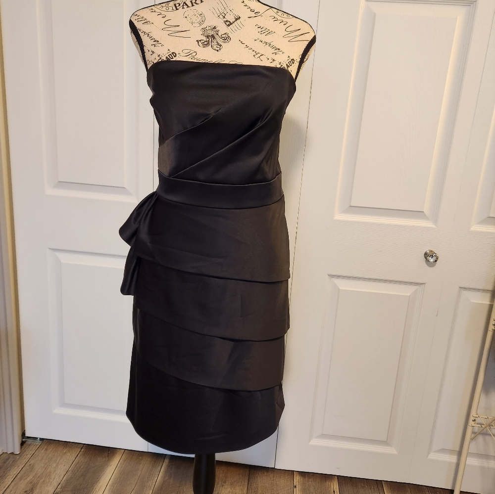 White house Black market cocktail or bridesmaid dress size 14